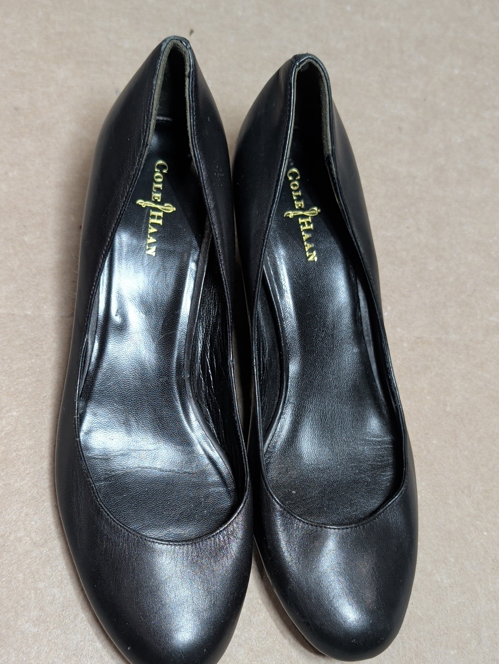 Cole Haan Women’s Black Leather Pumps